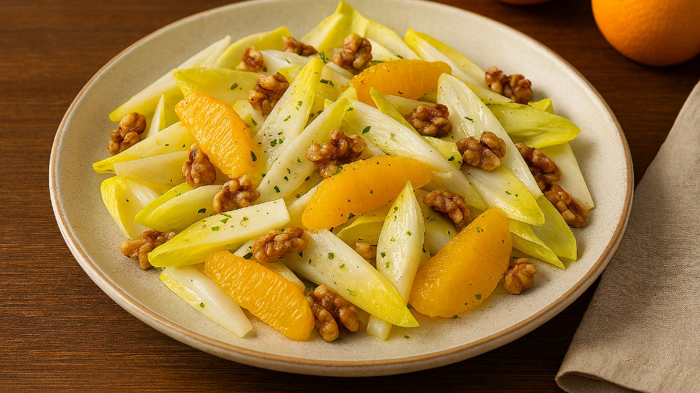 Chicorée-Salat mit Orangen und Walnüssen